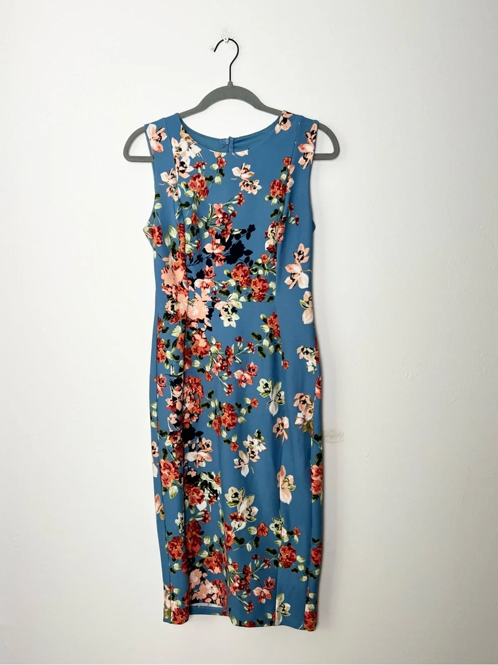 Sleeveless Blue Floral Sheath Dress Wedding Guest Size 6 Cottagecore Enfocus